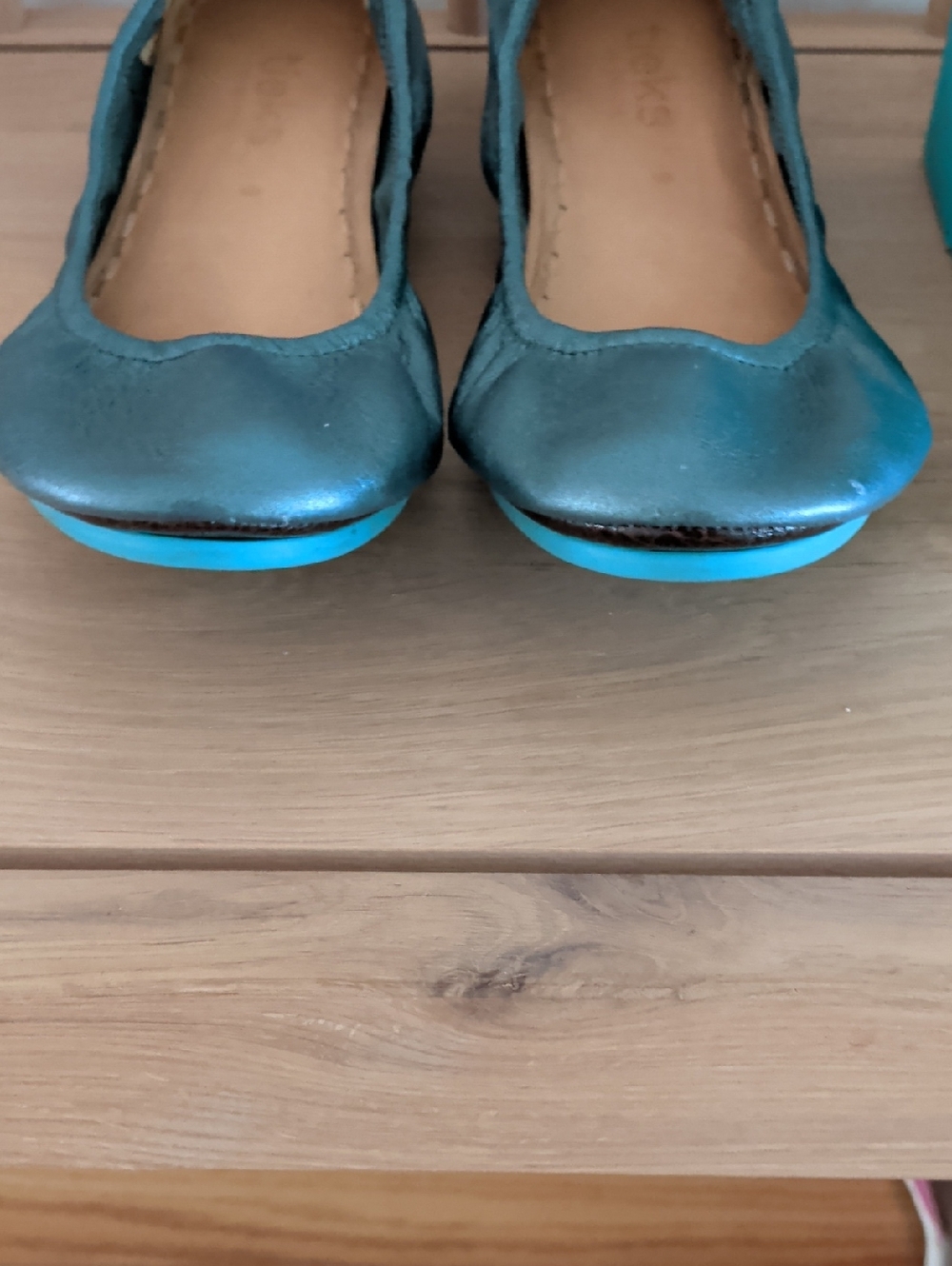 Tieks Black Friday Limited edition Tahitian Pearl Size 9 With Topper - Picture 3 of 5